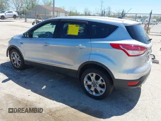 2013 Ford Escape SEL z VIN 1FMCU9H93DUA34811, wystawiony jako IAAI lot #42227559 z przebiegiem 126 495 mil mil oraz . Historia ofert i sprzedaży dostępna na DreamBid. Obrazek 3.