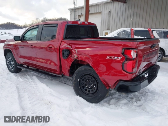 2024 Chevrolet Colorado 4WD Z71 with VIN 1GCPTDEK4R1127526, listed as a IAAI auction lot 41354627 with 8,127 mi miles. Bid and sale history available at carsss.com. Image 3.