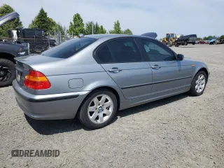 2005 BMW 3 Series 325i with VIN WBAAZ33475KW76254, listed as a Copart auction lot 62022815 with 129,174 mi miles and Clean title. Bid and sale history available at DreamBid. Image 3.