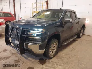 2019 Chevrolet Silverado 1500 LT with VIN 1GCRYDEK3KZ367006, listed as a IAAI auction lot 41431373 with 78,265 mi miles. Bid and sale history available at carsss.com. Image 2.