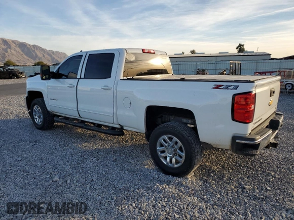 2018 Chevrolet Silverado 3500HD LT with VIN 1GC4KZCY8JF201788, listed as a Copart auction lot 84894424 with 195,964 mi miles and Salvage Title. Bid and sale history available at DreamBid. Image 2.
