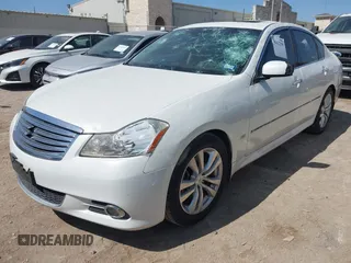 2010 Infiniti M with VIN JN1CY0AP7AM910033, listed as a IAAI auction lot 42012298 with 189,588 mi miles and . Bid and sale history available at carsss.com. Image 2.