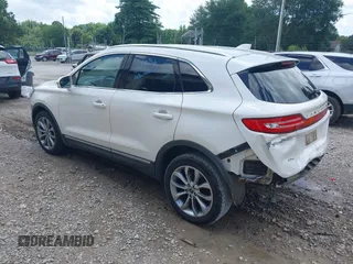 2017 Lincoln MKC Select с VIN 5LMCJ2C98HUL47749, выставлен на аукционе IAAI как лот 42515468 с пробегом 147 459 миль миль и . История ставок и продаж доступна на DreamBid. Изображение 3.
