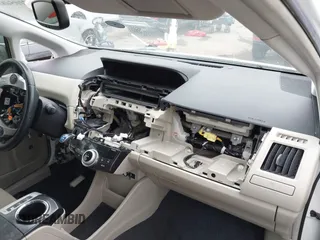 2014 Toyota Prius Two with VIN JTDZN3EUXE3359433, listed as a IAAI auction lot 42105488 with 183,237 mi miles and . Bid and sale history available at DreamBid. Image 6.