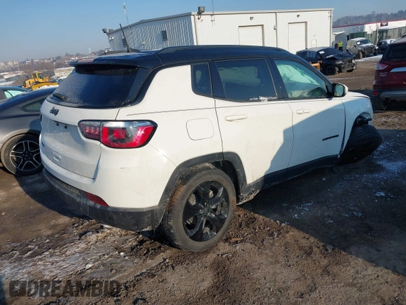 2020 Jeep Compass Latitude with VIN 3C4NJDBB8LT157310, listed as a IAAI auction lot 41410188 with Not Provided miles and . Bid and sale history available at carsss.com. Image 4.