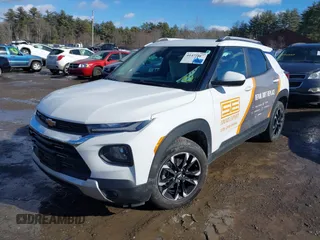 2023 Chevrolet TrailBlazer LT with VIN KL79MPS26PB070536, listed as a IAAI auction lot 41471857 with 15,921 mi miles. Bid and sale history available at carsss.com. Image 2.