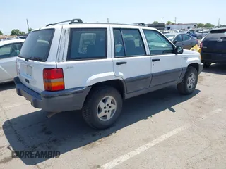 1994 Jeep Grand Cherokee Laredo с VIN 1J4GZ58SXRC104587, выставлен на аукционе IAAI как лот 42498949 с пробегом 385 411 миль миль и . История ставок и продаж доступна на DreamBid. Изображение 4.