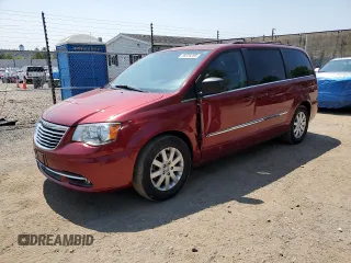 2013 Chrysler Town & Country Touring z VIN 2C4RC1BG6DR631314, wystawiony jako Copart lot #59376285 z przebiegiem 77 822 mil mil oraz Czysty tytuł • Clean title. Historia ofert i sprzedaży dostępna na DreamBid. Obrazek 1.