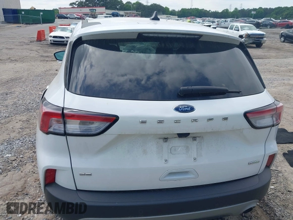 2020 Ford Escape SE with VIN 1FMCU0G61LUC46897, listed as a IAAI auction lot 42090743 with Not Provided miles and . Bid and sale history available at carsss.com. Image 15.