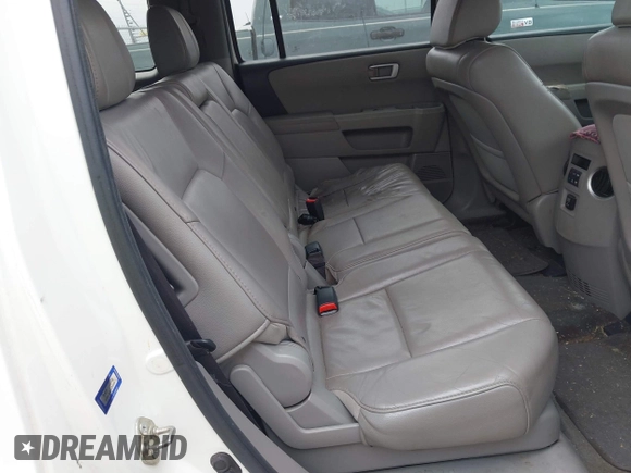 2013 Honda Pilot EX-L with VIN 5FNYF3H76DB003867, listed as a IAAI auction lot 42419043 with 175,632 mi miles and . Bid and sale history available at DreamBid. Image 8.