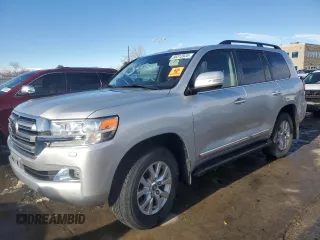 2018 Toyota Land Cruiser z VIN JTMCY7AJ0J4067276, wystawiony jako Copart lot #88313935 z przebiegiem 17 838 mil mil oraz Nie do naprawy • Non repairable. Historia ofert i sprzedaży dostępna na DreamBid. Obrazek 1.