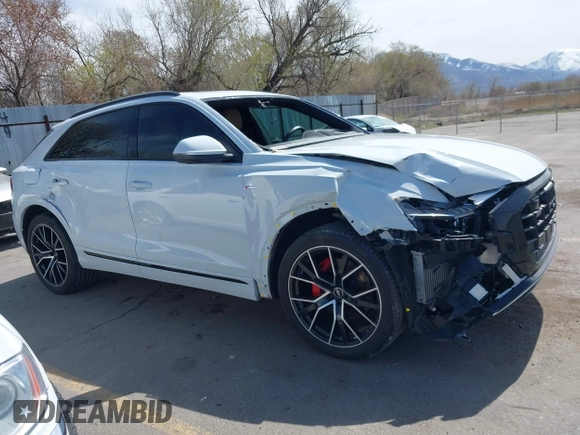 2021 Audi Q8 Prestige z VIN WA1FVAF18MD025027, wystawiony jako IAAI lot #41967700 z przebiegiem 32 992 mil mil oraz . Historia ofert i sprzedaży dostępna na DreamBid. Obrazek 14.