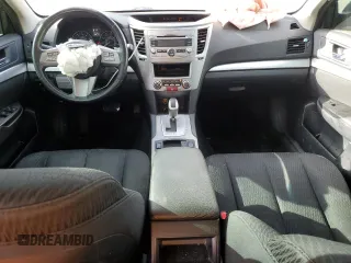 2010 Subaru Legacy Premium All-Weather Anniversary z VIN 4S3BMCG68A3238459, wystawiony jako Copart lot #56607225 z przebiegiem 208 172 mil mil oraz Szkoda całkowita • Salvage title. Historia ofert i sprzedaży dostępna na DreamBid. Obrazek 8.