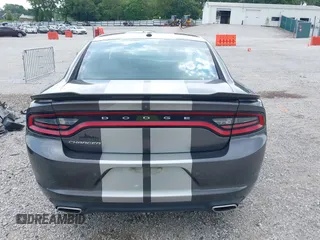 2020 Dodge Charger SXT z VIN 2C3CDXBG3LH211590, wystawiony jako IAAI lot #39869112 z przebiegiem 51 307 mil mil oraz . Historia ofert i sprzedaży dostępna na DreamBid. Obrazek 17.