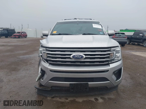 2018 Ford Expedition XLT with VIN 1FMJU1HT5JEA22248, listed as a IAAI auction lot 41253595 with 56,587 mi miles. Bid and sale history available at carsss.com. Image 12.