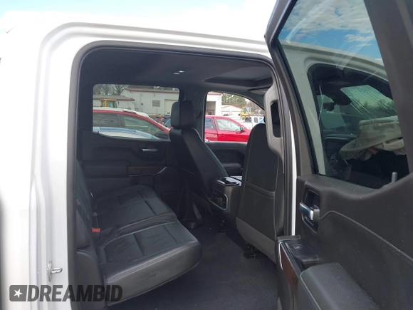 2020 GMC Sierra 1500 Denali z VIN 3GTU9FELXLG371258, wystawiony jako IAAI lot #41303490 z przebiegiem 63 571 mil mil oraz . Historia ofert i sprzedaży dostępna na DreamBid. Obrazek 8.