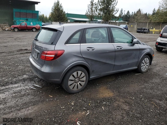 2015 Mercedes-Benz B-Class with VIN WDDVP9AB4FJ006687, listed as a Copart auction lot 74812333 with NaN miles. Bid and sale history available at carsss.com. Image 3.