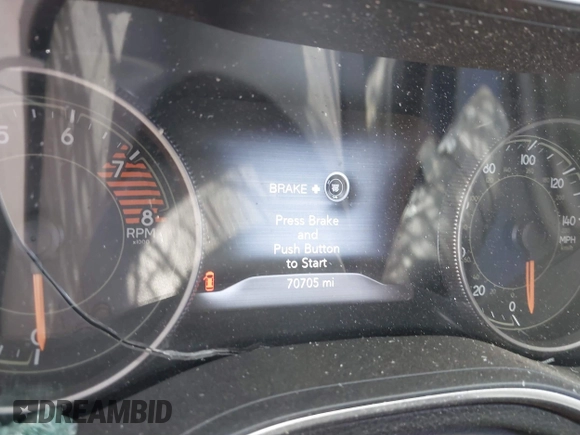 2019 Jeep Cherokee Trailhawk Elite with VIN 1C4PJMBX8KD305108, listed as a IAAI auction lot 41763970 with 70,705 mi miles. Bid and sale history available at carsss.com. Image 14.