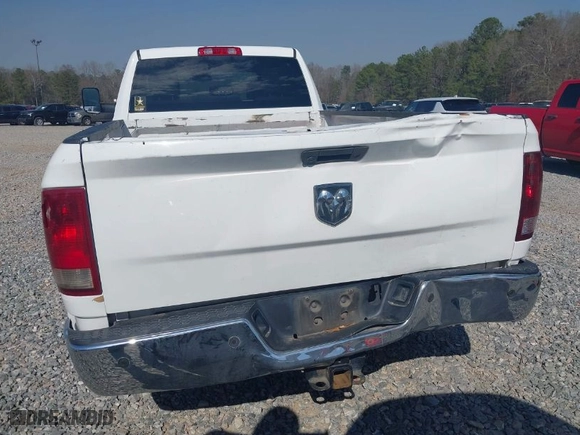 2018 Ram 2500 Tradesman with VIN 3C6UR5HL8JG192520, listed as a IAAI auction lot 41609852 with 255,003 mi miles. Bid and sale history available at carsss.com. Image 16.