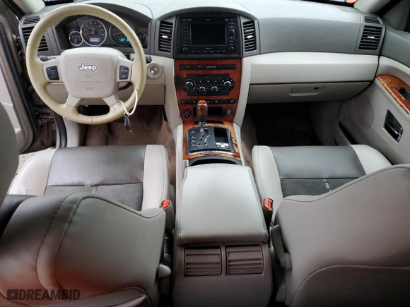 2006 Jeep Grand Cherokee Overland with VIN 1J8HR68206C130250, listed as a Copart auction lot 48826735 with 156,218 mi miles and Clean Title. Bid and sale history available at carsss.com. Image 8.
