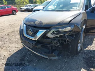 2018 Nissan Rogue SV z VIN KNMAT2MV9JP600148, wystawiony jako IAAI lot #42202229 z przebiegiem 40 966 mil mil oraz . Historia ofert i sprzedaży dostępna na DreamBid. Obrazek 6.