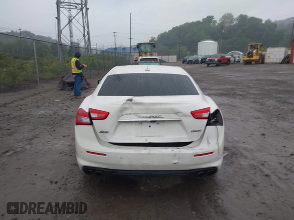 2018 Maserati Ghibli S Q4 z VIN ZAM57YTA5J1268683, wystawiony jako IAAI lot #42359671 z przebiegiem 54 981 mil mil oraz . Historia ofert i sprzedaży dostępna na DreamBid. Obrazek 16.