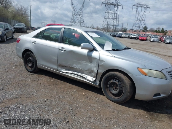 2009 Toyota Camry with VIN 4T1BE46K39U383900, listed as a IAAI auction lot 41930066 with 124,387 mi miles. Bid and sale history available at carsss.com. Image 1.