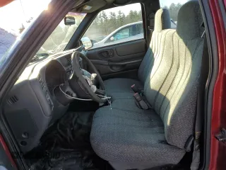 1999 GMC Sonoma with VIN 1GTCS1447XK508846, listed as a Copart auction lot 87912665 with 151,221 mi miles and Salvage Title. Bid and sale history available at carsss.com. Image 7.