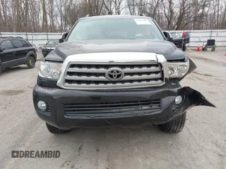 2016 Toyota Sequoia Limited with VIN 5TDJY5G14GS143565, listed as a IAAI auction lot 41823068 with 144,566 mi miles. Bid and sale history available at carsss.com. Image 12.