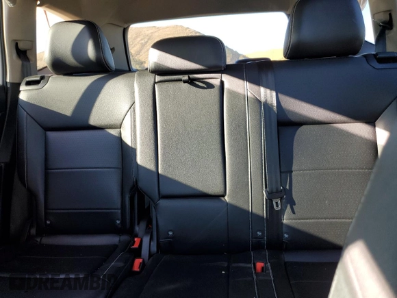 2023 Volkswagen Atlas SE with VIN 1V2JR2CA6PC554791, listed as a Copart auction lot 88575555 with 25,605 mi miles and Salvage title. Bid and sale history available at DreamBid. Image 10.