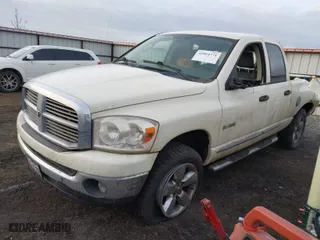 2008 Dodge Ram 1500 SLT with VIN 1D7HU18N78J210605, listed as a IAAI auction lot 41064771 with 209,227 mi miles. Bid and sale history available at carsss.com. Image 2.