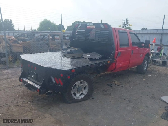 2015 Ford Super Duty F-250 SRW Lariat with VIN 1FT7W2BT7FEB63210, listed as a IAAI auction lot 39905045 with 213,169 mi miles. Bid and sale history available at carsss.com. Image 4.