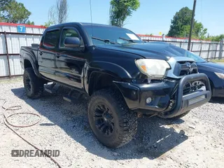 2015 Toyota Tacoma with VIN 5TFLU4EN9FX143428, listed as a IAAI auction lot 42173370 with 200,447 mi miles and . Bid and sale history available at DreamBid. Image 1.