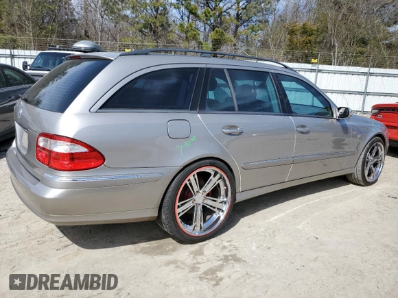 2005 Mercedes-Benz E 320 with VIN WDBUH65J15A653807, listed as a Copart auction lot 49731935 with 206,809 mi miles and Salvage Title. Bid and sale history available at DreamBid. Image 3.