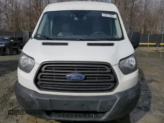 2018 Ford Transit with VIN 1FTYR2CM6JKB24072, listed as a Copart auction lot 44672085 with 61,641 mi miles and Clean Title. Bid and sale history available at carsss.com. Image 5.