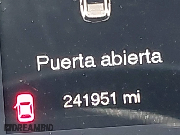 2018 Jeep Cherokee Latitude с VIN 1C4PJLCB9JD556540, выставлен на аукционе IAAI как лот 42282672 с пробегом 241 951 миль миль и . История ставок и продаж доступна на DreamBid. Изображение 15.