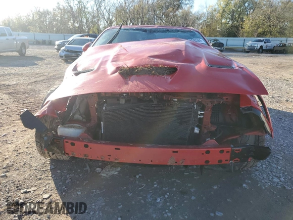 2019 Dodge Challenger R/T Scat Pack Widebody z VIN 2C3CDZFJ3KH694658, wystawiony jako Copart lot #81428584 z przebiegiem Nie podano mil oraz Szkoda całkowita • Salvage title. Historia ofert i sprzedaży dostępna na DreamBid. Obrazek 5.