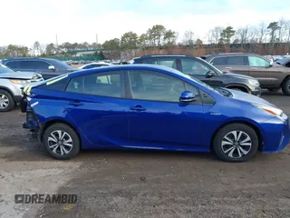 2016 Toyota Prius Two with VIN JTDKBRFU6G3519581, listed as a IAAI auction lot 41662291 with 125,802 mi miles and . Bid and sale history available at carsss.com. Image 14.