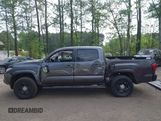 2022 Toyota Tacoma SR with VIN 3TYAX5GN1NT042099, listed as a IAAI auction lot 42081791 with 38,621 mi miles and . Bid and sale history available at DreamBid. Image 15.