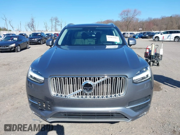 2016 Volvo XC90 T6 Inscription with VIN YV4A22PL4G1059807, listed as a IAAI auction lot 41863367 with 80,582 mi miles. Bid and sale history available at carsss.com. Image 12.