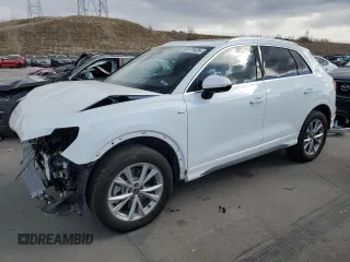 2023 Audi Q3 S line Premium z VIN WA1DECF3XP1144319, wystawiony jako Copart lot #50177425 z przebiegiem 10 785 mil mil oraz Szkoda całkowita • Salvage title. Historia ofert i sprzedaży dostępna na DreamBid. Obrazek 1.