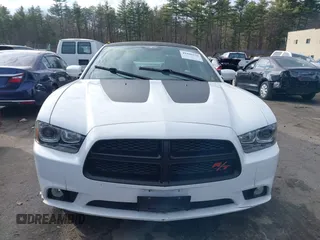 2013 Dodge Charger RT with VIN 2C3CDXCT2DH654844, listed as a IAAI auction lot 41880210 with 127,984 mi miles. Bid and sale history available at carsss.com. Image 6.