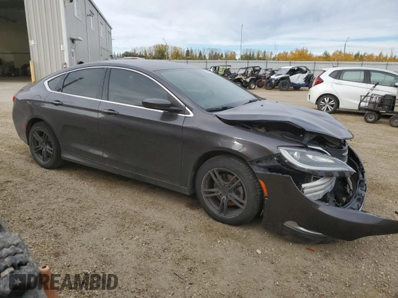 2016 Chrysler 200 Limited with VIN 1C3CCCAB3GN140406, listed as a Copart auction lot 70701854 with 152,571 mi miles and Salvage Title. Bid and sale history available at DreamBid. Image 4.
