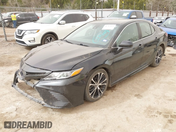 2019 Toyota Camry LE z VIN 4T1B11HK6KU805252, wystawiony jako IAAI lot #41787833 z przebiegiem 85 196 mil mil oraz . Historia ofert i sprzedaży dostępna na DreamBid. Obrazek 18.