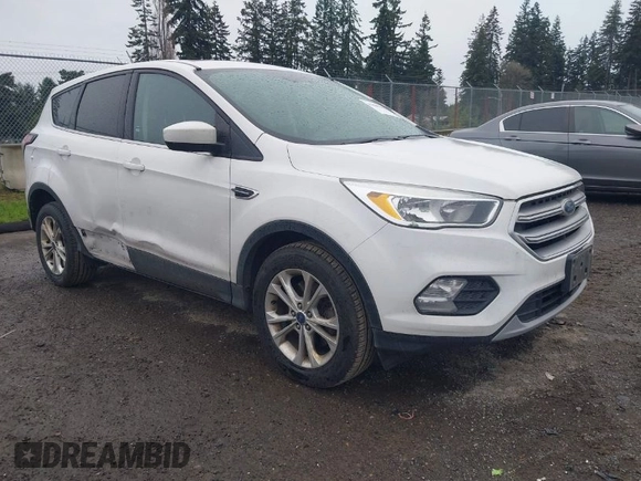 2017 Ford Escape SE z VIN 1FMCU9G95HUA24739, wystawiony jako IAAI lot #41880800 z przebiegiem 164 285 mil mil oraz . Historia ofert i sprzedaży dostępna na DreamBid. Obrazek 1.