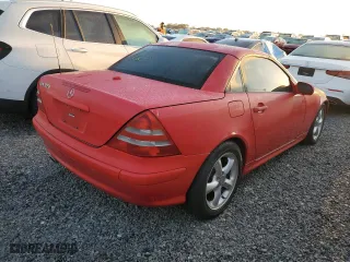 2002 Mercedes-Benz SLK-Class 3.2L with VIN WDBKK65F22F250437, listed as a Copart auction lot 82409184 with 0 mi miles and Non Repairable. Bid and sale history available at carsss.com. Image 3.