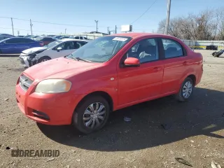 2007 Chevrolet Aveo LS z VIN KL1TD56657B086924, wystawiony jako Copart lot #46470835 z przebiegiem 169 031 mil mil oraz Szkody całkowita. Historia ofert i sprzedaży dostępna na DreamBid. Obrazek 1.