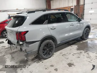 2022 Kia Sorento X-Line S with VIN 5XYRLDLCXNG082848, listed as a IAAI auction lot 41587291 with 61,791 mi miles. Bid and sale history available at carsss.com. Image 4.