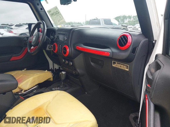 2018 Jeep Wrangler Unlimited Sport S with VIN 1C4BJWDG6JL818719, listed as a IAAI auction lot 42412991 with 58,399 mi miles and . Bid and sale history available at DreamBid. Image 5.