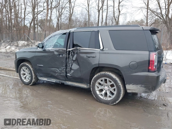 2019 GMC Yukon SLE with VIN 1GKS2AKC1KR385085, listed as a IAAI auction lot 41699370 with 83,889 mi miles. Bid and sale history available at carsss.com. Image 6.